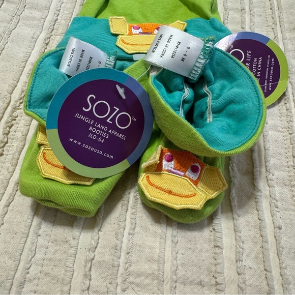 NWT Sozo Jungle Land Apparel Hat and Booties - Picture 2 of 5